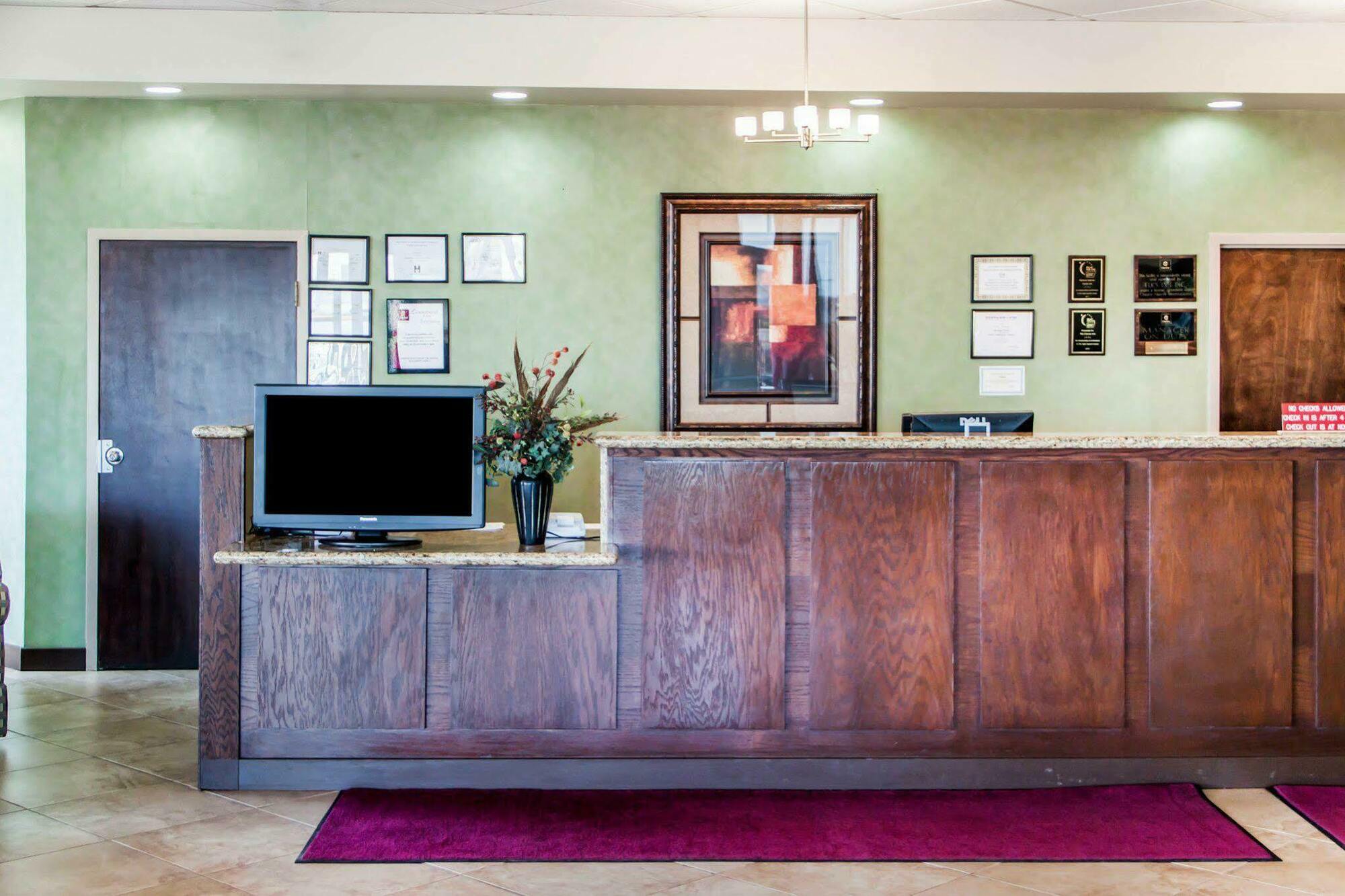 The Clarion Inn Елк-Сіті Екстер'єр фото
